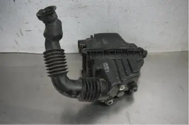 Árengedmény TOYOTA YARIS VERSO 00-05 Légszűrőház bontott alkatrész