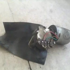 Csak ma TRABANT 1,1 Ablaktörlő motor első bontott alkatrész