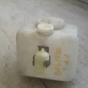 Biztonságos fizetés TRABANT 1,1 Ablakmosó tartály bontott alkatrész