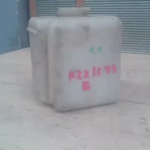 TRABANT 1,1 Ablakmosó tartály 1 motoros első, motor nélkül bontott alkatrész Exkluzív ajánlat