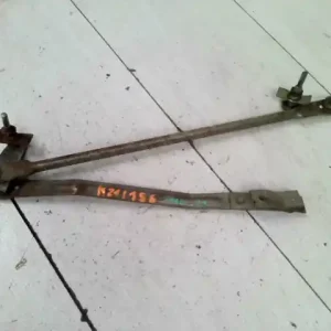 TRABANT 1,1 Ablaktörlő mechanika első 3 ajtós bontott alkatrész Kedvezményes ár