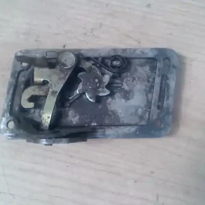 Nézd meg most TRABANT 1,1 Bal első ajtó zárszerkezet mechanikus 3 ajtós bontott alkatrész