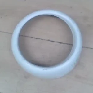 Újdonság TRABANT 1,1 Jobb első fényszórókeret bontott alkatrész