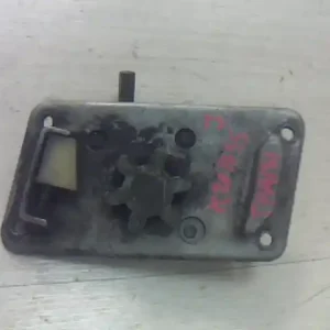 TRABANT 1,1 Jobb első ajtó zárszerkezet mechanikus bontott alkatrész Utolsó esély