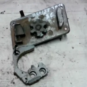 TRABANT 1,1 Jobb első ajtó zárszerkezet mechanikus bontott alkatrész Prémium