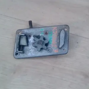 TRABANT 1,1 Jobb első ajtó zárszerkezet mechanikus 3 ajtós bontott alkatrész Olcsóbb