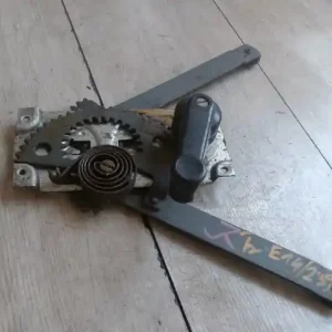 Prémium TRABANT 601 Jobb első ablakemelő szerkezet mechanikus bontott alkatrész