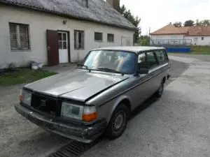 Szuper ajánlat VOLVO 240 Bal első ajtó dugózár bontott alkatrész