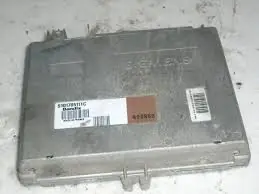 Legkelendőbb VOLVO 440 Motorvezérlő egység ecu pcm modul bontott alkatrész