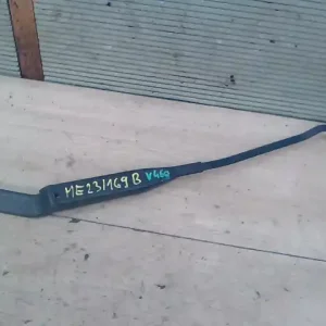 VOLVO 460 Ablaktörlő kar bal első bontott alkatrész Olcsóbb