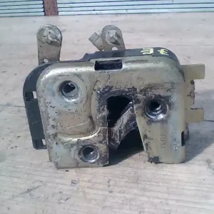 Gyors szállítás VOLVO 460 Jobb első ajtó zárszerkezet mechanikus bontott alkatrész