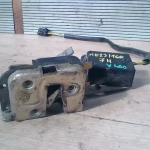 Gyors szállítás VOLVO 460 Jobb hátsó ajtó zárszerkezet központi záras 4 ajtós bontott alkatrész