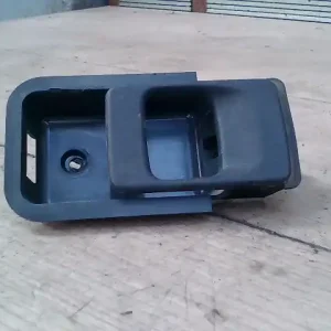 Biztonságos fizetés VOLVO 460 Jobb hátsó belső kilincs bontott alkatrész