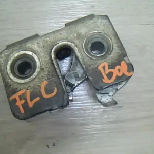 Szuper ajánlat VOLVO FLC7,5 Bal hátsó ajtó zárszerkezet mechanikus bontott alkatrész