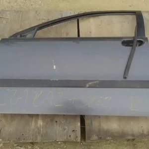 Vedd meg most VOLVO S40 Bal első ajtó. 4 ajtós bontott alkatrész