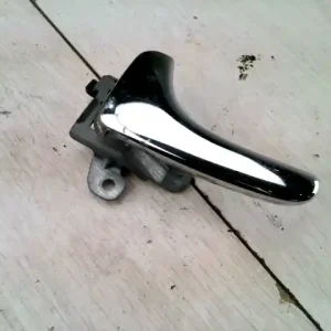 Akciós ár VOLVO S40 Bal első belső kilincs bontott alkatrész