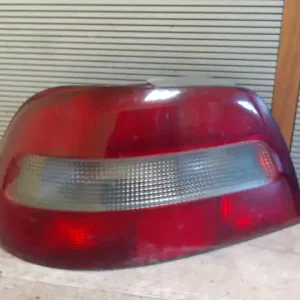 Újdonság VOLVO S40 Bal hátsó lámpa bontott alkatrész