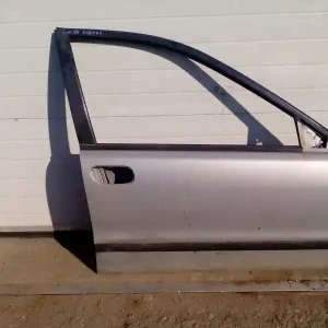 VOLVO S40 Jobb első ajtó.4 ajtós bontott alkatrész Szuper ajánlat