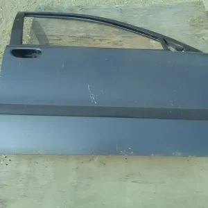 VOLVO S40 Jobb első ajtó. bontott alkatrész Alacsony ár