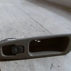 Azonnali szállítás VOLVO S40 2000.06.01-2004.05.31 Jobb hátsó ablakemelő kapcsoló bontott alkatrész