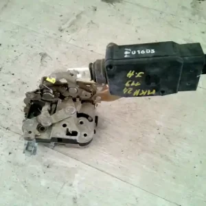 Korlátozott ajánlat VOLVO S40 2000.06.01-2004.05.31 Jobb hátsó ajtó zárszerkezet központi záras bontott alkatrész