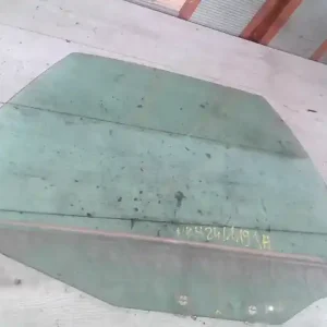 Olcsóbb VOLVO S40 2000.06.01-2004.05.31 Jobb hátsó ajtóüveg bontott alkatrész