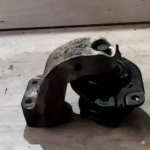 VOLVO S40 2000.06.01-2004.05.31 Motortartó bak bontott alkatrész Alacsony ár