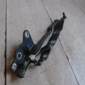 Akció VOLVO S40 2008.01.01-2012.05.30 Csomagtérajtó jobb ajtózsanér 4 ajtós bontott alkatrész