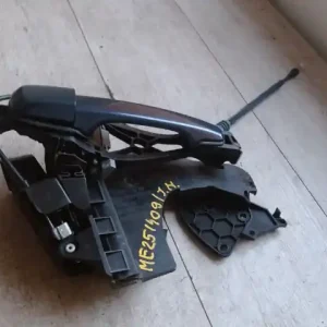 Biztonságos fizetés VOLVO S40 2008.01.01-2012.05.30 Jobb hátsó ajtó zárszerkezet központi záras 4 ajtós bontott alkatrész