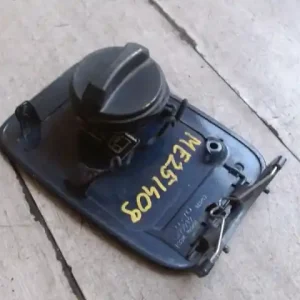 Gyors kiszállítás VOLVO S40 2008.01.01-2012.05.30 Tankajtó 4 ajtós bontott alkatrész