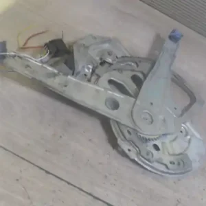 VOLVO S60 Bal első ablakemelő szerkezet elektromos bontott alkatrész Korlátozott ajánlat