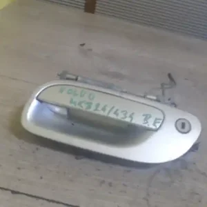 Nézd meg most VOLVO S60 Bal első külső kilincs bontott alkatrész