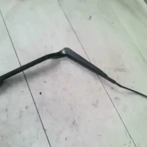 Bestseller VOLVO S70 Ablaktörlő kar bal első 4 ajtós bontott alkatrész