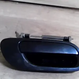 VOLVO S60 Jobb első külső kilincsbontott alkatrész Nézd meg most