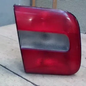 VOLVO S70 Bal belső hátsó lámpa 4 ajtós bontott alkatrész Korlátozott ajánlat