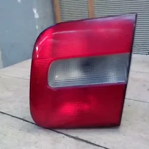 Prémium VOLVO S70 Jobb belső hátsó lámpa 4 ajtós bontott alkatrész