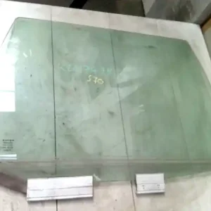 Kiárusítás VOLVO S70 Jobb hátsó ajtóüveg 4 ajtós bontott alkatrész