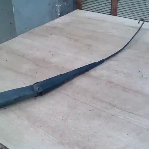 Különleges ajánlat VOLVO S80 98.05.01-06.02.28 Ablaktörlő kar jobb első 4 ajtós bontott alkatrész