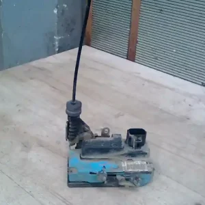 VOLVO S80 98.05.01-06.02.28 Bal első ajtó zárszerkezet központi záras 4 ajtós bontott alkatrész Ne maradj le