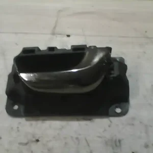 Ne maradj le VOLVO S80 98.05.01-06.02.28 Jobb első belső kilincs bontott alkatrész