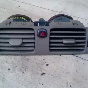 Outlet VOLVO S80 98.05.01-06.02.28 Középső szellőző bontott alkatrész