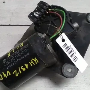 Akció VOLVO V40 Ablaktörlő motor első bontott alkatrész