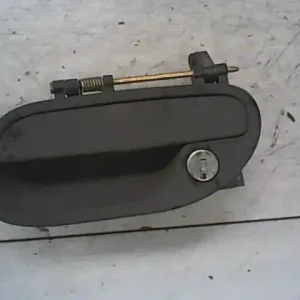 VOLVO V40 Bal első külső kilincs bontott alkatrész Ingyenes szállítás