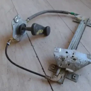 VOLVO V40 Bal hátsó ablakemelő szerkezet mechanikus kombi bontott alkatrész Gyors szállítás