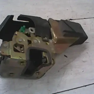 Kiárusítás VOLVO V40 Bal hátsó ajtó zárszerkezet központi záras bontott alkatrész