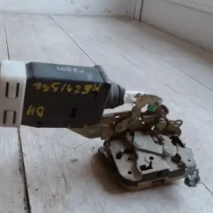 VOLVO V40 Bal hátsó ajtó zárszerkezet központi záras kombi bontott alkatrész Olcsó