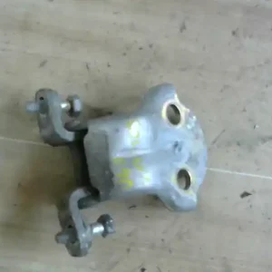 VOLVO V40 Bal hátsó alsó ajtózsanér bontott alkatrész Kihagyhatatlan ajánlat