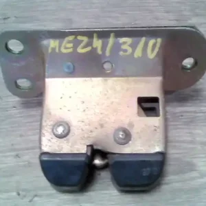 Utolsó esély VOLVO V40 Csomagtér ajtó zárszerkezet bontott alkatrész