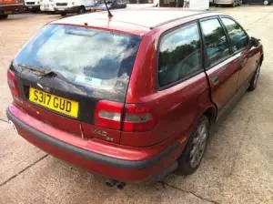 VOLVO V40 Jobb első ajtóüvegbontott alkatrész Prémium