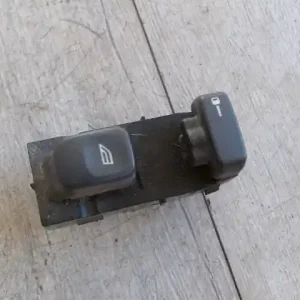 VOLVO V40 Jobb első ablakemelő kapcsoló bontott alkatrész Nézd meg most